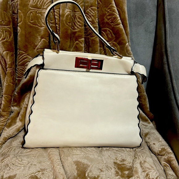 Hand bag - Picture 2 of 6